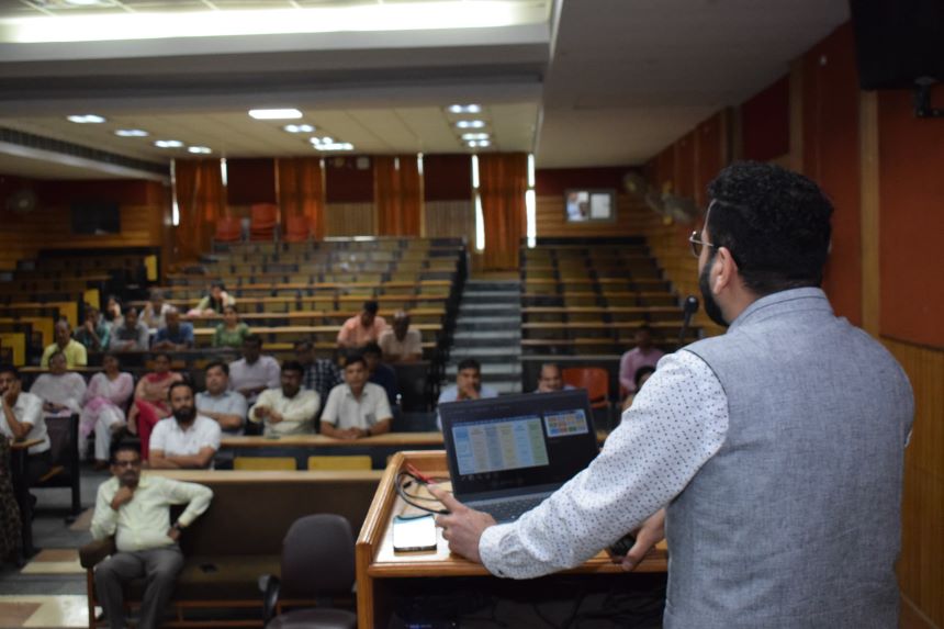 Prof. Mohit Sahni visited our SUA Campus 3 - Sharda University Agra