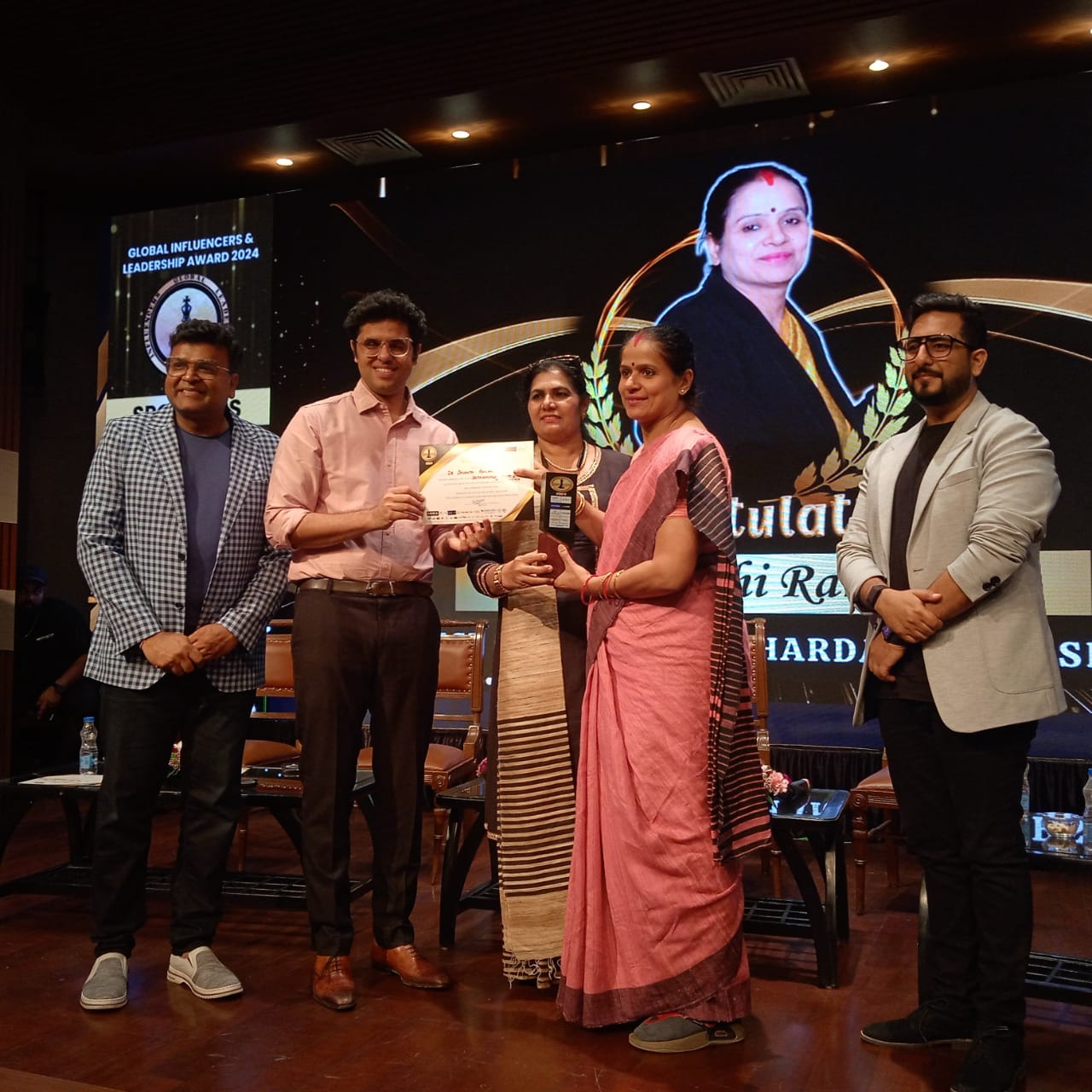 Prof. (Dr.) Jayanthi Ranjan has been Honored with the Prestigious Distinguished Contribution in Academia Award - Sharda University Agra