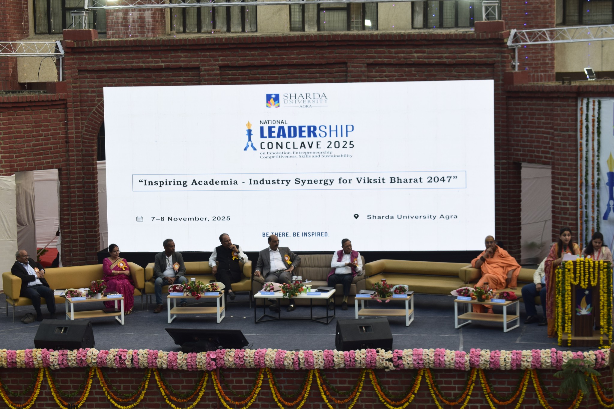 Hosts "Leadership Conclave 2025" with Enthusiasm and Inspiration - Sharda University Agra
